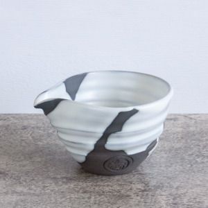 片口茶碗二点 ◎【茶器/茶道具 抹茶茶碗】 片口茶碗 朝鮮唐津 中村与平作 – 今